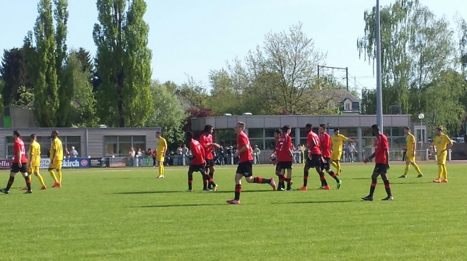 Le derby pour Strassen