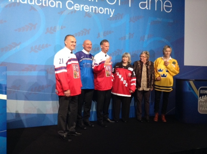 Monique Scheier inducted to Hockey Hall of Fame