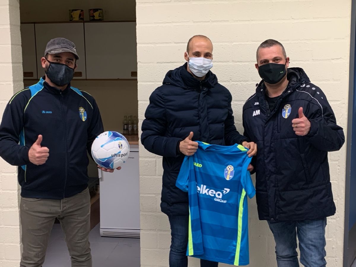 Omar Er Rafik prolonge son contrat pour la saison 2021/2022 Omar Er Rafik prolonge son contrat pour la saison 2021/2022