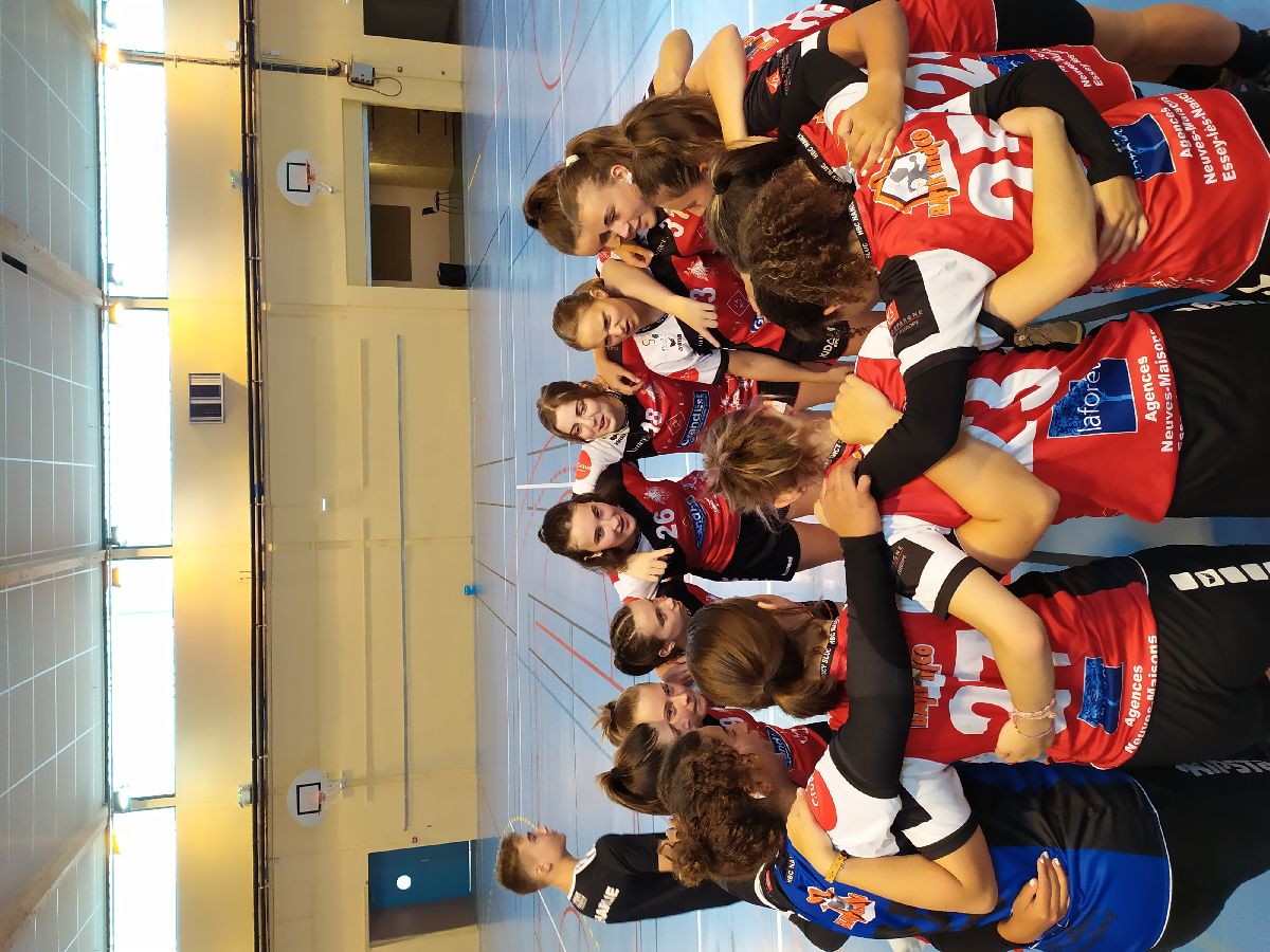 Les U18 du SLUC en stage cohésion Les U18 du SLUC en stage cohésion