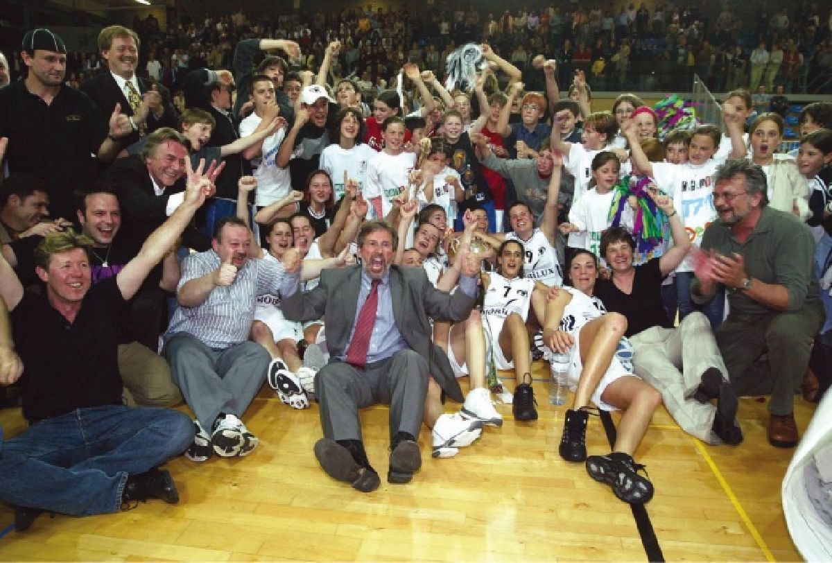 Countdown 50 Joer T71 - Teams, Titles, Tradition Countdown 50 Joer T71 - Teams, Titles, Tradition