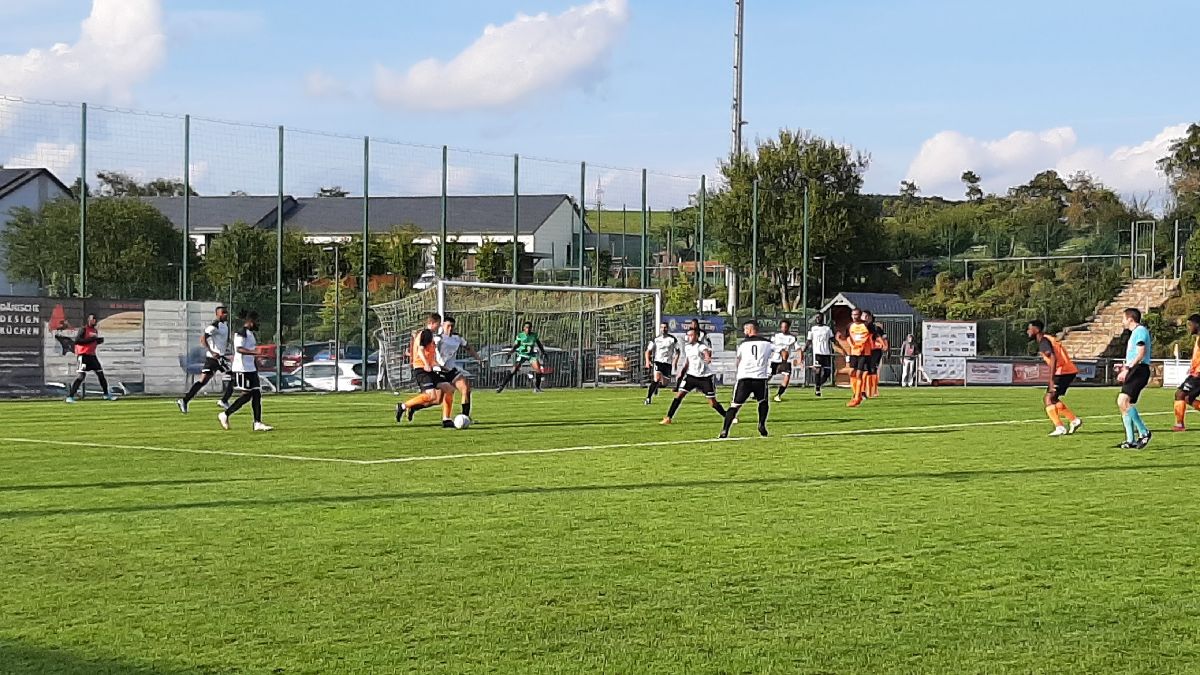SENIORS 1: Gedeelte Punkten am Derby SENIORS 1: Gedeelte Punkten am Derby