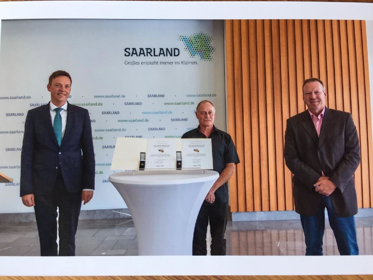 Auszeichnungen für Werner Blass und Roland Grenner vom JC Wemmetsweiler aufgrund außergewöhnlichen ehrenamtlichen Engagements Auszeichnungen für Werner Blass und Roland Grenner vom JC Wemmetsweiler aufgrund außergewöhnlichen ehrenamtlichen Engagements