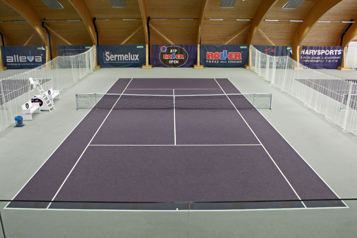 Locations d'un terrain au hall de tennis