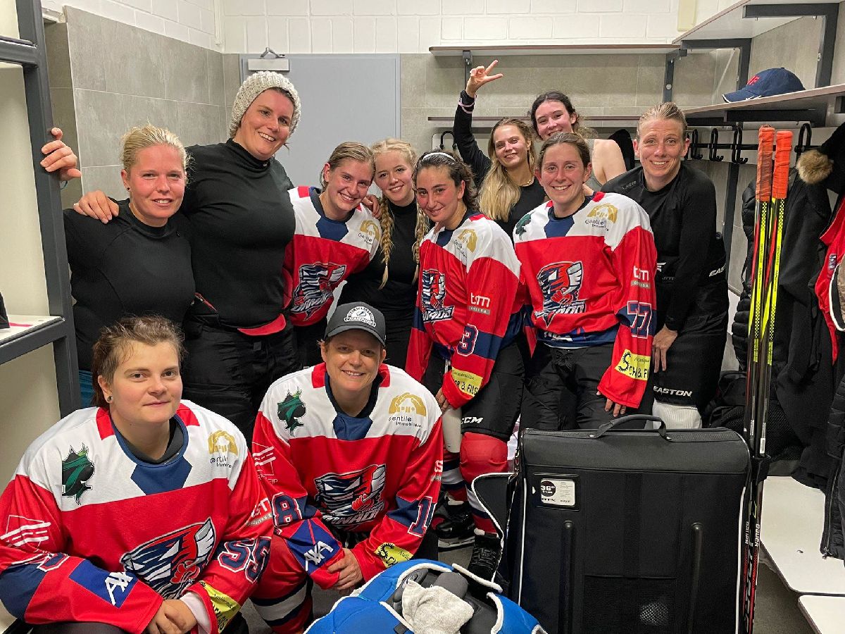LHL season started with lots of excitment in the first game! LHL season started with lots of excitment in the first game!