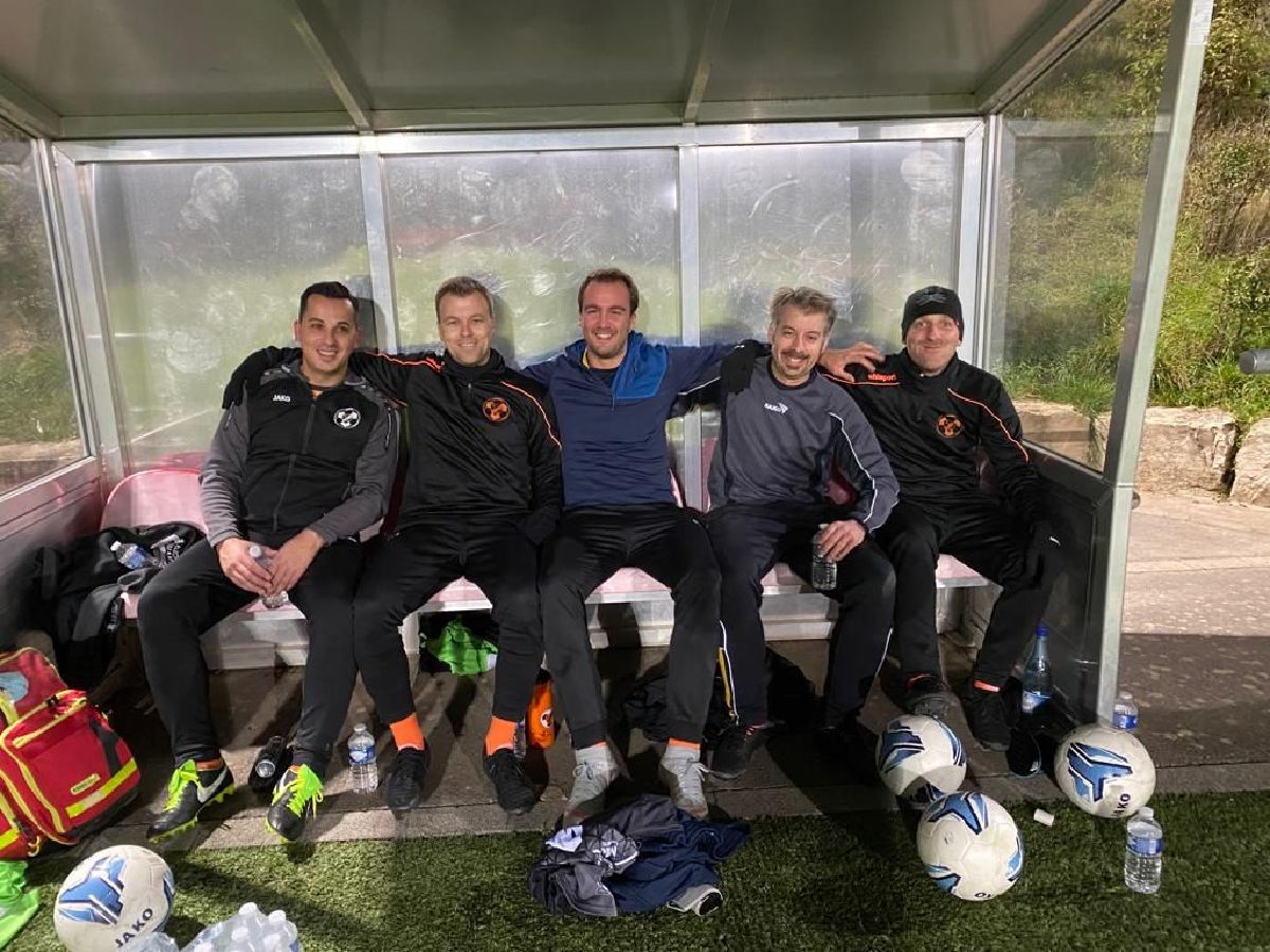 Wichteg 3 Punkten fir eis 2. Equipe Wichteg 3 Punkten fir eis 2. Equipe