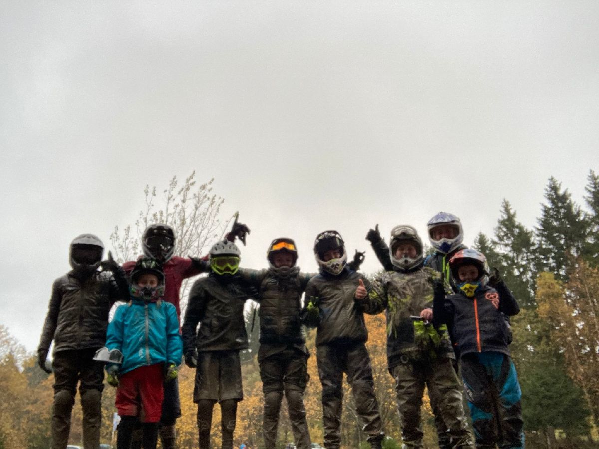 Mountainbike Kurs mit einem Highlight beendet Mountainbike Kurs mit einem Highlight beendet