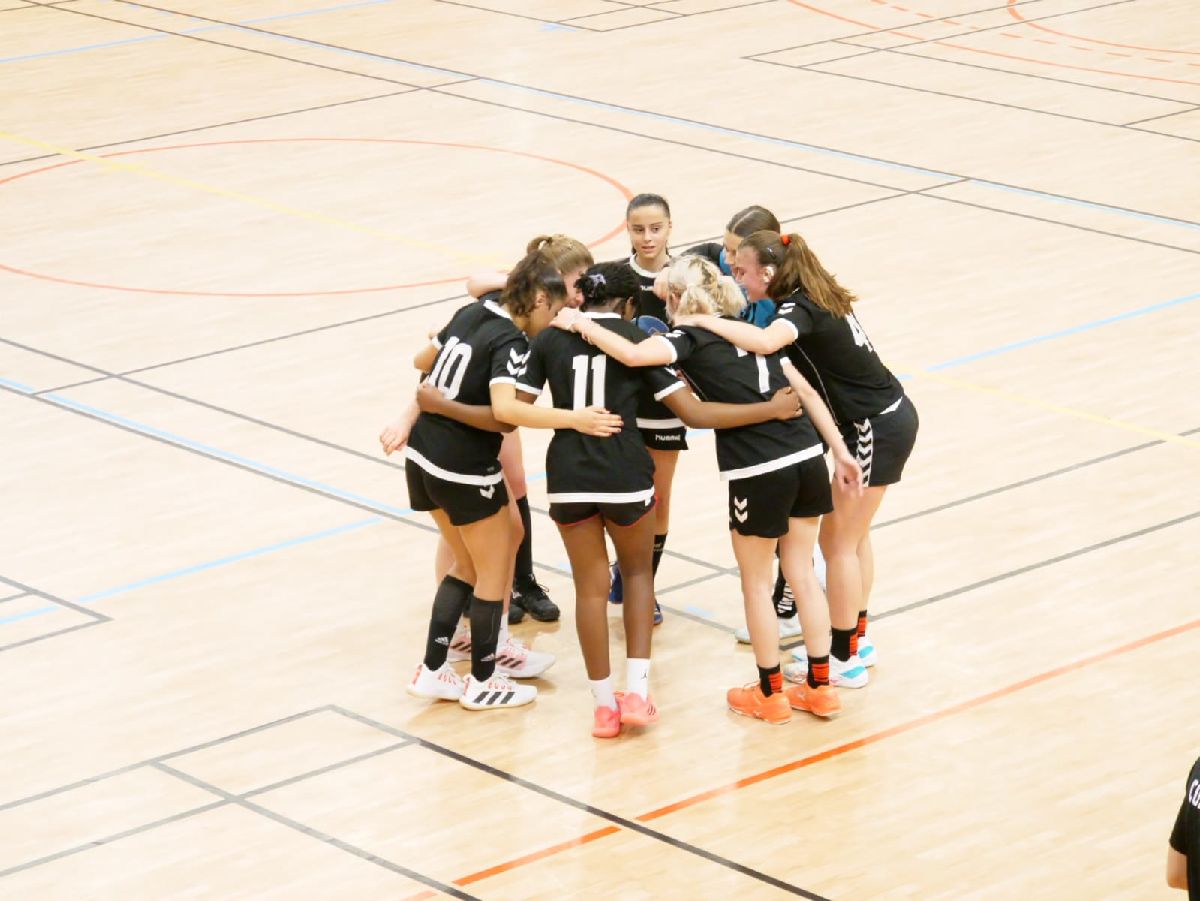 Les U18 filles ont maîtrisé les débats Les U18 filles ont maîtrisé les débats