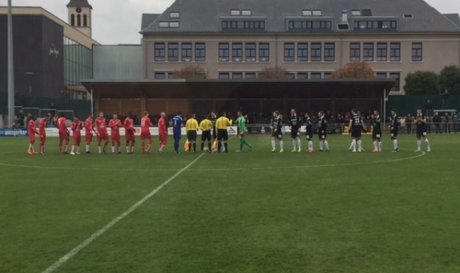 UNA montre du caratère