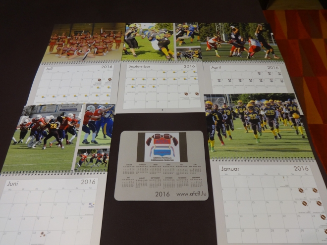 CALENDAR 2016 15 €   MOUSEPAD 10 € 