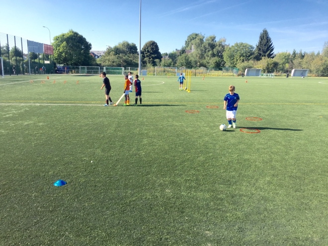 Elteren-Versammlungen bei der Jugend