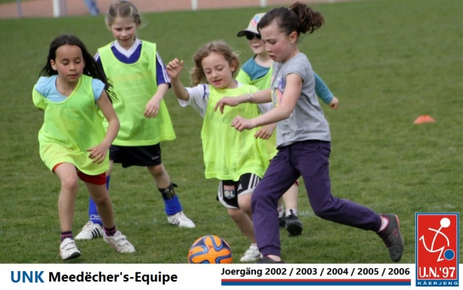 Un all Meedëcher tëschent 10 an 15 Joër,