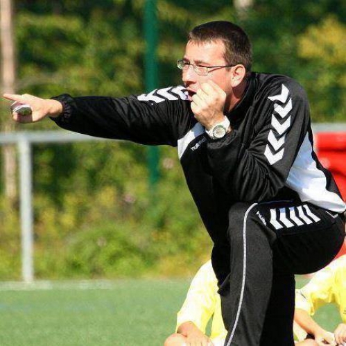 TRAINERWIESSEL ZU UESPELT TRAINERWIESSEL ZU UESPELT
