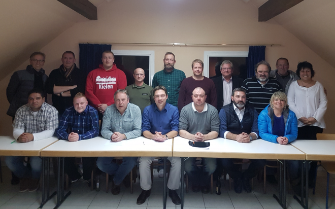 Generalversammlung des FC Kehlen 2017: Überdeckte Tribüne fast fertig! 