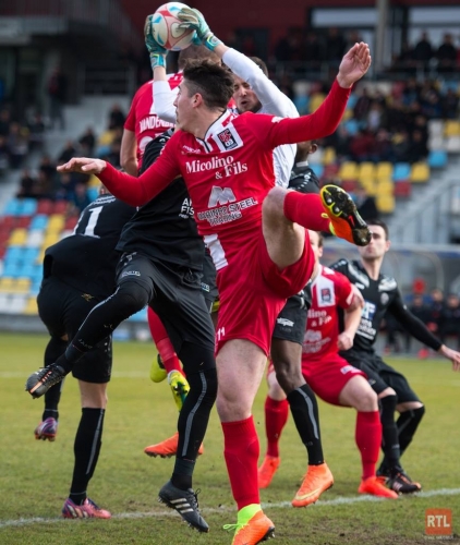 Una ne fait pas le poids à Differdange