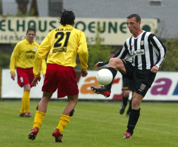 D'EQUIPE VUN DE FRÉIERE JEUNESSE-SPILLER FIR D'24 STONNE STEET