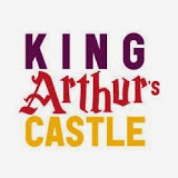 King Arthur's Castle - Cr&egrave;che et Foyer de Jour